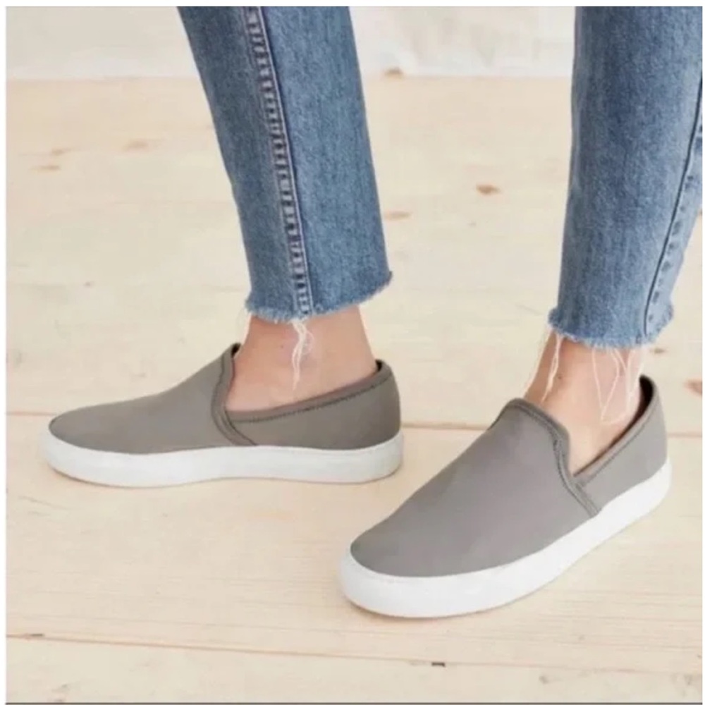Jenni Kayne Charcoal Gray Lounger Sneakers Size EU 41  NWT